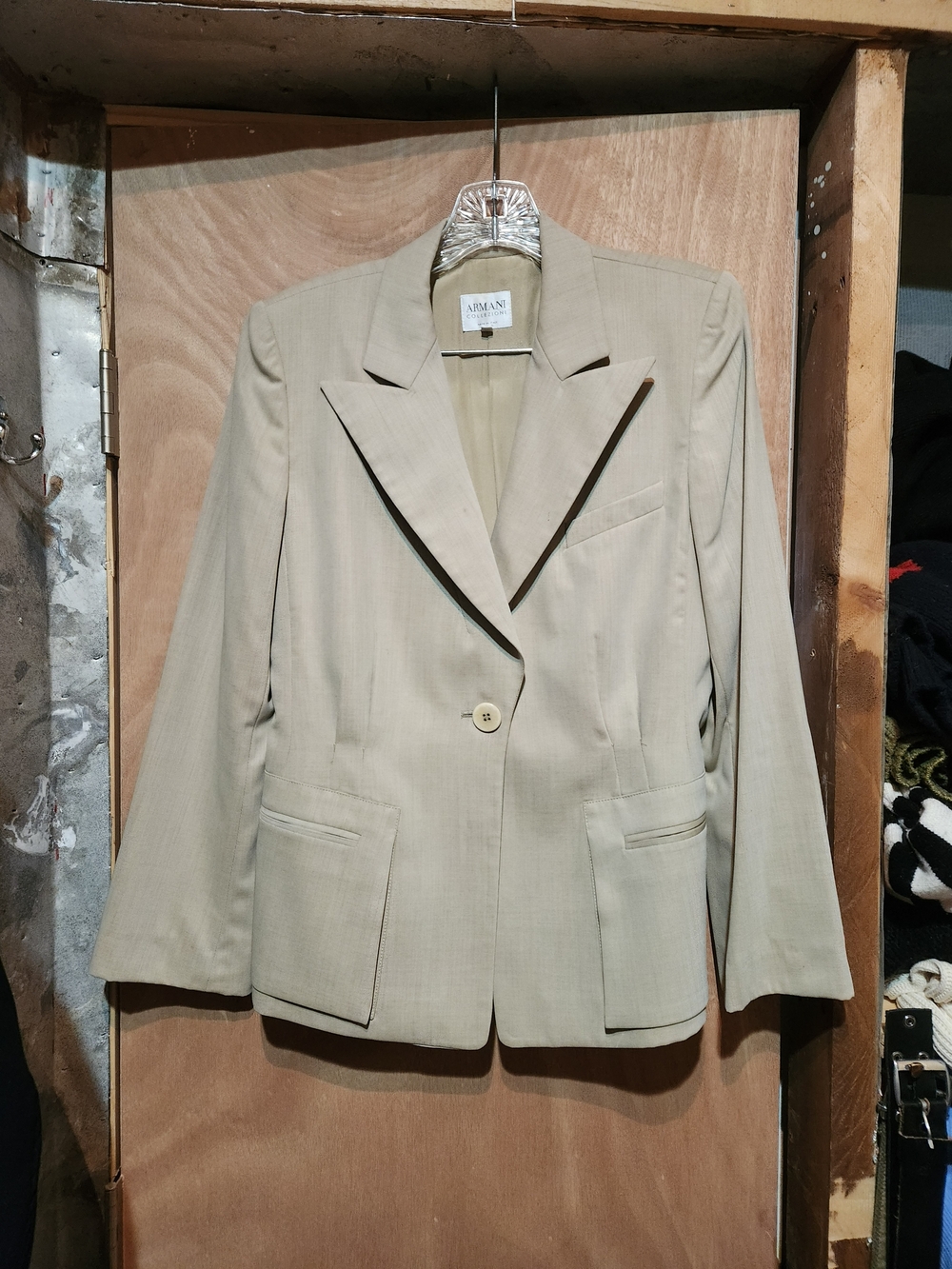 ARMANI Collezioni Women's Beige Tailored Single-Button Blazer